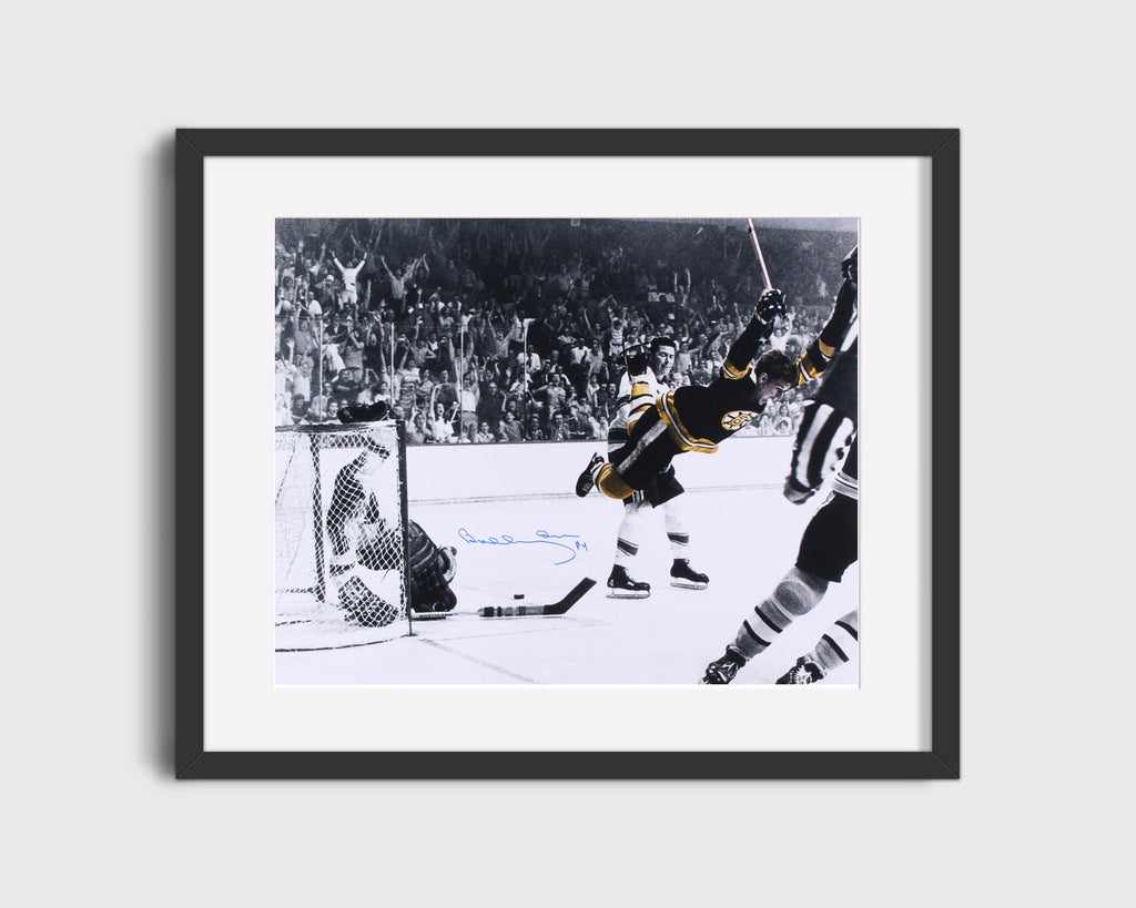 Hockey Autograph Print - Bobby Orr - The Flying Goal Hockey FSPrints Gallery Frame 16x20