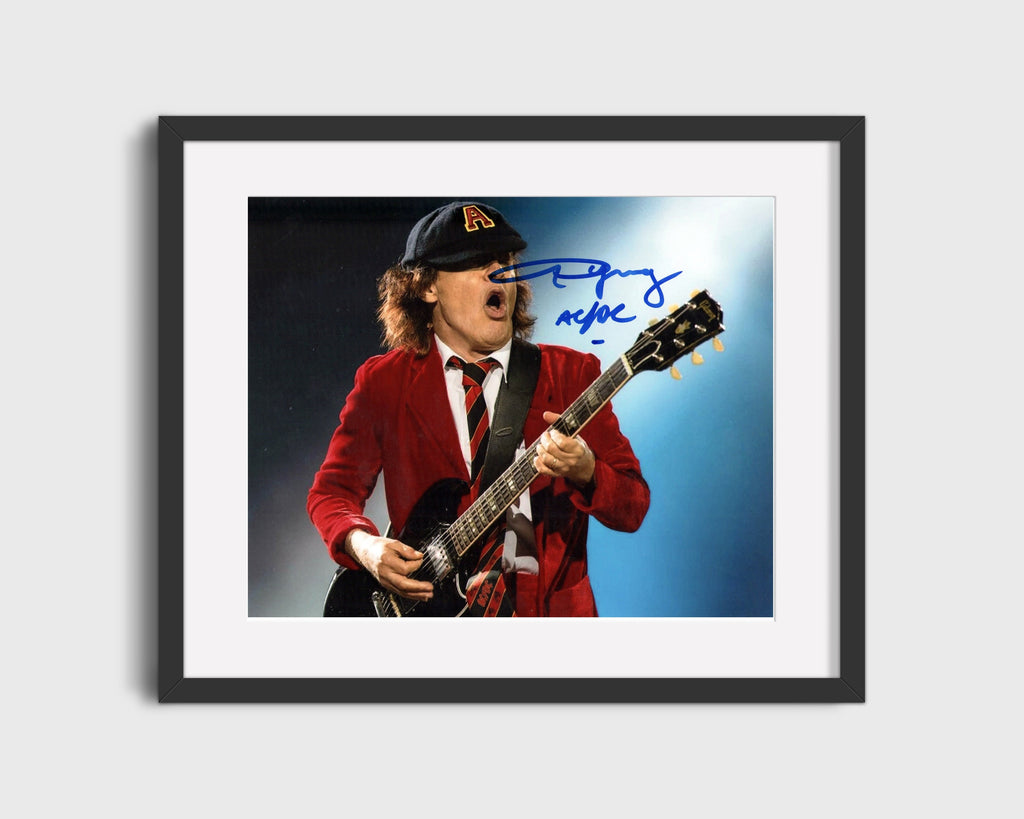 Music Autograph Photo - Angus Young - Schoolboy Riff Master Music Vintage Framed Prints Gallery Frame 16x20