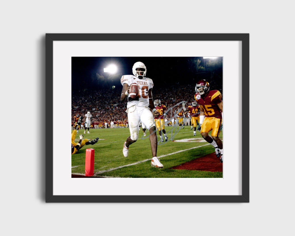 Texas Autograph Print - Vince Young - Goal Line Glory College FSPrints Gallery Frame 16x20