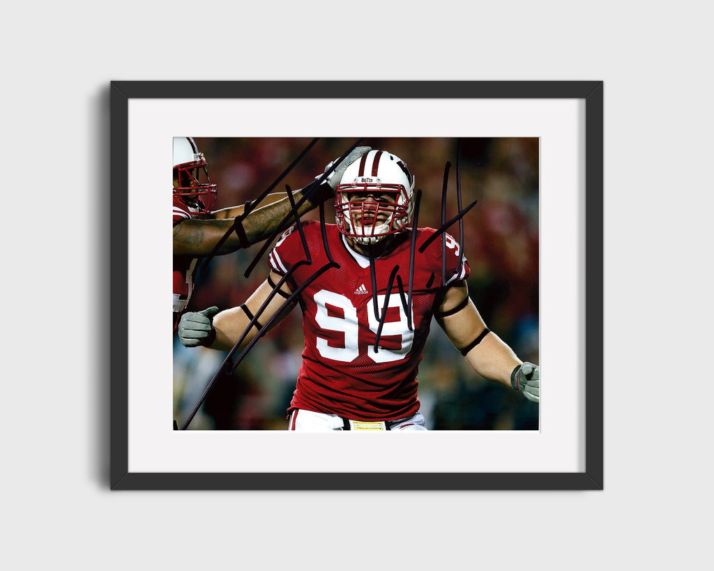 Wisconsin Autograph Print - JJ Watt - Badger Beast College FSPrints Gallery Frame 16x20