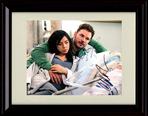 16x20 Framed Parks and Recreation - Chris Pratt - Autograph Replica Print Gallery Print - Television FSP - Gallery Framed   