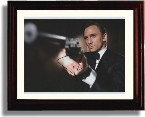 Unframed Daniel Craig Autograph Promo Print - James Bond Unframed Print - Movies FSP - Unframed   
