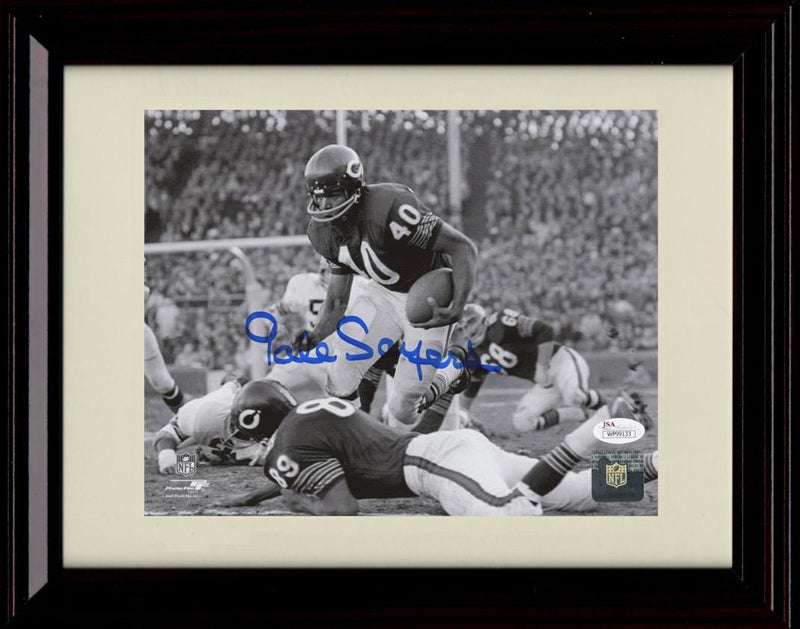 8x10 Framed Gale Sayers - Chicago Bears Autograph Promo Print - Running The Ball Framed Print - Pro Football FSP - Framed   