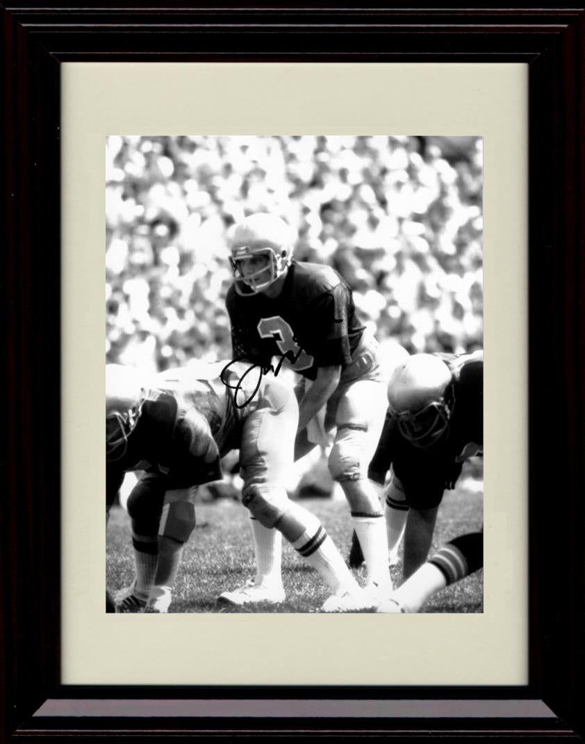 Unframed Joe Montana Autograph Promo Print - Notre Dame- Black and White Unframed Print - College Football FSP - Unframed   