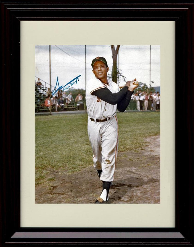 Framed 8x10 Willie Mays - Swing Pose - San Francisco Giants Autograph Replica Print Framed Print - Baseball FSP - Framed   