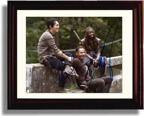 Unframed Walking Dead Autograph Promo Print - Walking Dead Cast Unframed Print - Television FSP - Unframed   